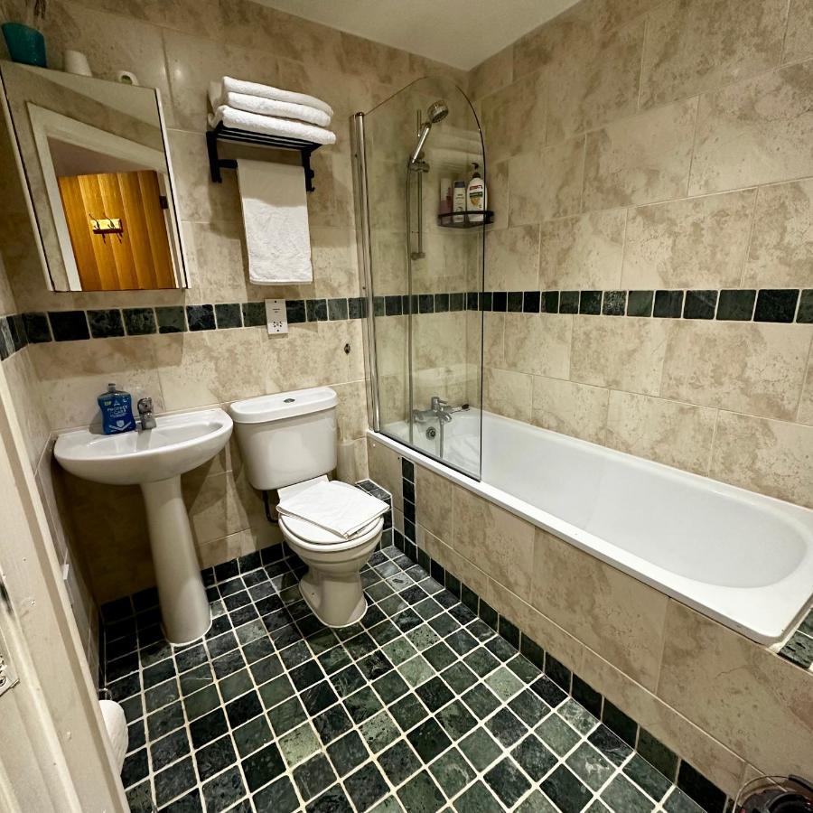 Two Bedroom Flat Town Centre Colchester Dış mekan fotoğraf
